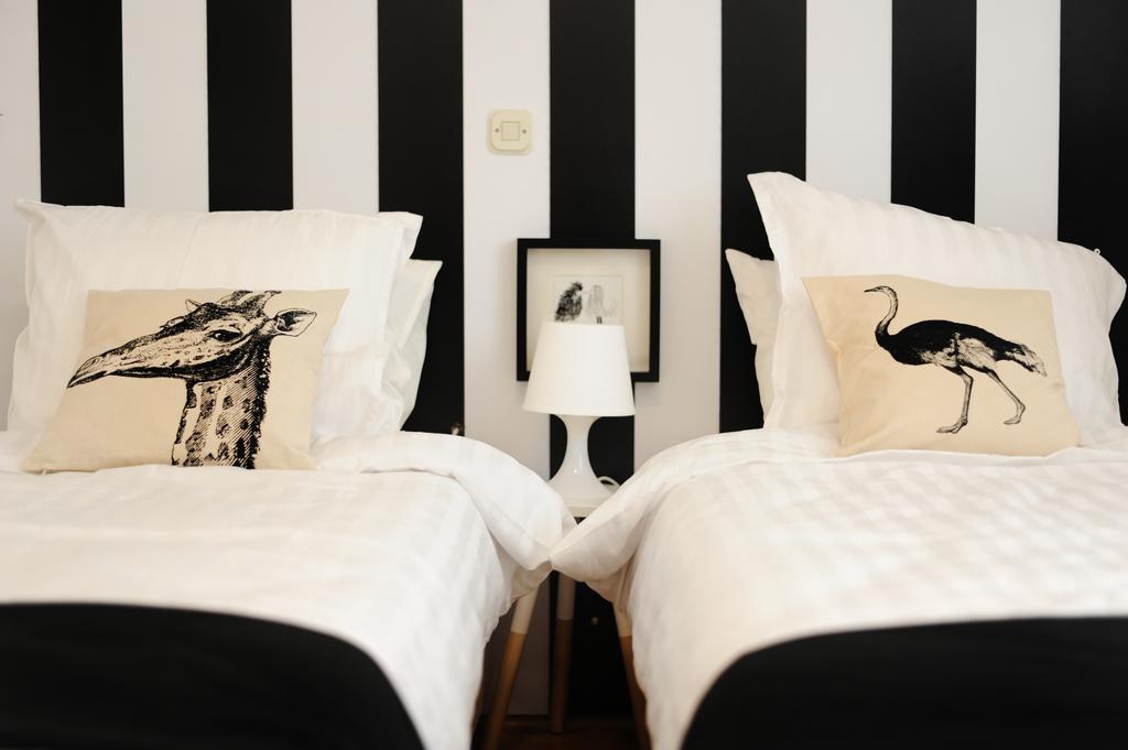 The View Boutique Apartments โอครีด ภายนอก รูปภาพ